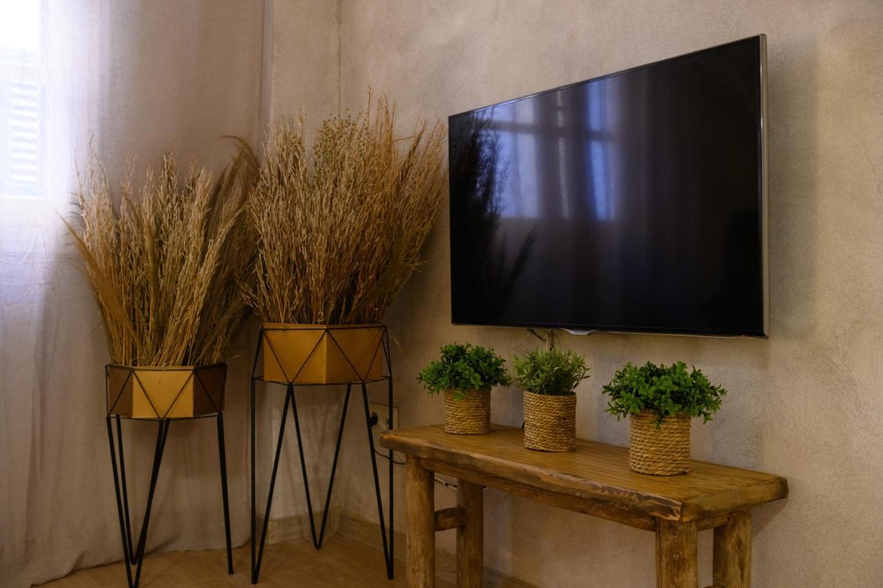 The In Town Apartment - With A Private Terrace Corfu  Ngoại thất bức ảnh