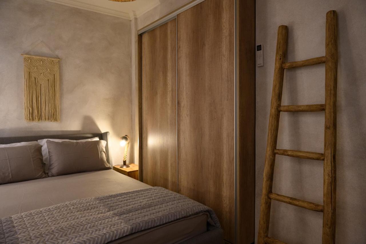 The In Town Apartment - With A Private Terrace Corfu  Ngoại thất bức ảnh